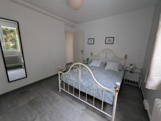 Appartement F2 rez-de-jardin - 2