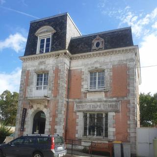 ancienne poste de Saint coulomb - 0