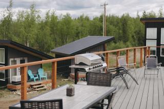 Pilot Lodge - Incredible Alaskan Airplane Home Boeing 727 - 6