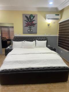 Allover suites & exclusive apartment - 1
