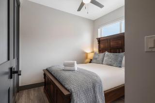 NEW Cozy 1BR Condo w/ Balcony & Purgatory Views - 6