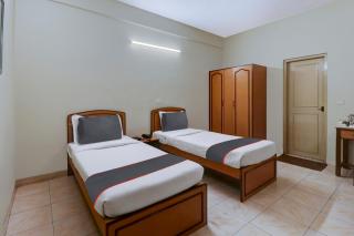 SUPER COLLECTION O GREEN VIEW HOMES Near Nexus - 1