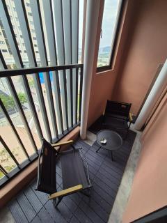 Cozy Living Space Edusentral - 1