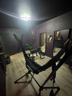 Adult only, fetish retreat play space - 2