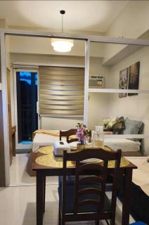 Primeworld District with Balcony near Mactan Airport - 6