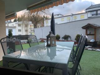 Charmant appartement, hyper central, à 2 min de tout, énorme terrasse privée et parking couvert - 9