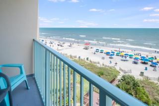 King Bed, Studio Oceanfront, Indoor Heated Pools! - 5