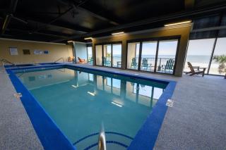 Remodeled Ocean View Studio 5thFloor,Heated Pools! - 8