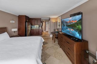 Heated Indoor Pools, Remodel Oceanfront King bed! - 7