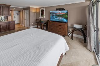Heated Indoor Pools, Remodel Oceanfront King bed! - 1