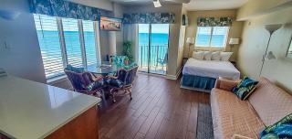 9th Floor Studio, Breathtaking Ocean Front, Pools! - 7