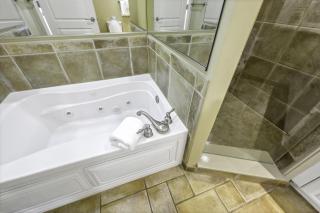 Newly Remodeled 2BR-North Beach Resort,Great Pools - Myrtle Beach - 4
