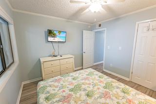 Ocean View 3BRPelicans WatchPoolSteps to Beach! - 3