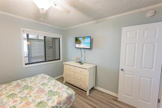 Ocean View 3BRPelicans WatchPoolSteps to Beach! - 2