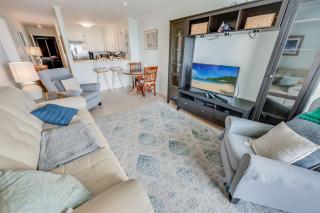 Coastal Beachfront Getaway Poolside and Oceanfront - Myrtle Beach - 3
