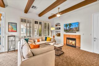 Spectacular Desert Retreat in La Quinta #A - 4