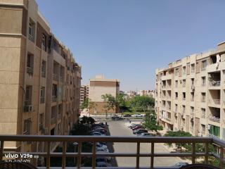 Comfortable and quiet apartment for individuals and families - 1