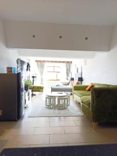 The SouthSide - Beachfront Studio Apartment - 4