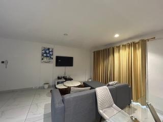 Luxury one bed at Green Wood - Accra - 6