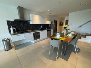 Palm Royal Condo - Palm-Eagle Beach - 1