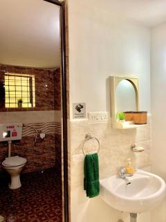 Fina'z Plush Home - 4