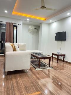 Luxury Bahria Town 1BHK Apt Near Joyland Comfort and Privacy - 7