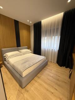 4 Rooms Tirana - 7