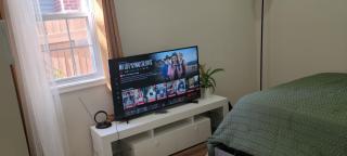 Cozy Studio Walk to Shops, Quick Drive to DC - Silver Spring - 5