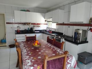 Casa confortável em condomínio de luxo - 8