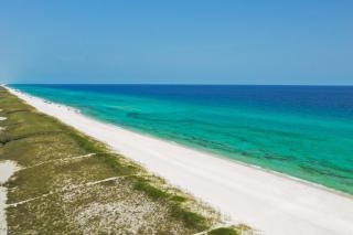 Beachfront Luxury Estate Sleeps 20 & Allows Events - 5