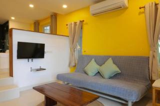 Modern Studio Apartment Shared Pool - 6
