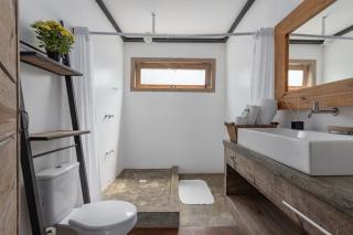 ADV008 House with 7 suites between Ipa and Copa - 2