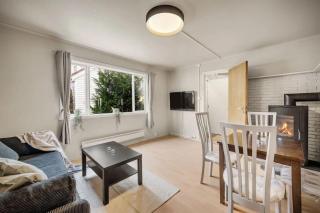 Historic townhouse - 2 baths 3 floors 100 percent charm - 2