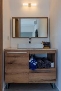Malibu Residential 3BD - Or - 7