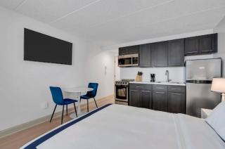 Outstanding Location Luxury Stay - 4