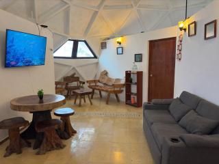 House with Pool, Rooftop, Terrace & Bar, AC - Chuburná - 9