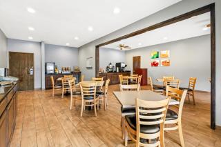 Quality Inn Brookings-University - 3