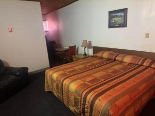 Big Horn motor Inn - 4