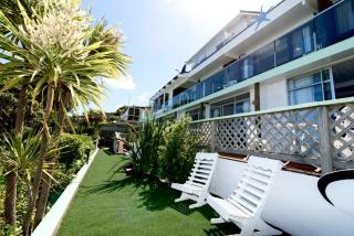 San Marino Motor Lodge - 5