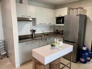 Grand Residences 2-Bedroom Unit 2719 - Mabolo - 5