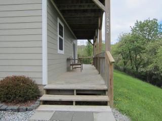 Apple Orchard Duplex #2 With EV Charger - 9