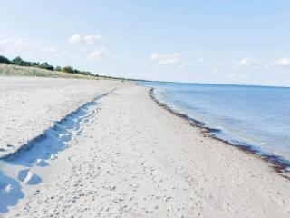 6 person holiday home in Væggerløse - 1