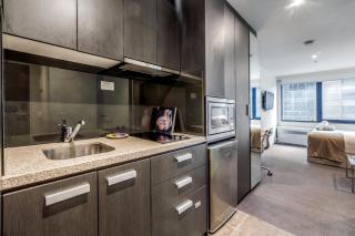 Modern Nomads Comfort Urban Lifestyle - Studio by QV Market - 2