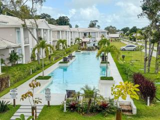 Casa em condomínio a 200m da praia em Arraial D'ajuda, com 3 suites, sala climatizada, área gourmet privativa, Internet 300MBPS, condomínio com piscinas adulto e infantil, sauna, quadra de beach tenis e portaria 24hrs. - 6