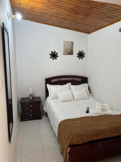 Golden Airport Connection Hotel - 4