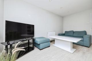 An outstanding 2 bed Apartment - 7