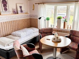 6 person holiday home in MELLBYSTRAND - 1
