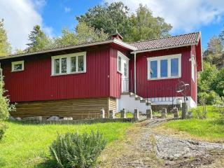 4 person holiday home in UDDEVALLA - 0