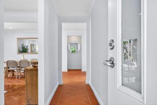 Modern Character Home in Mount Lawley Walk to Cafes Bars and Culture - 1