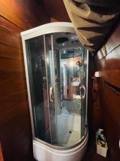 The Coppers Luxury Glamping Pod Villa with a Private Swimming Pool - 3